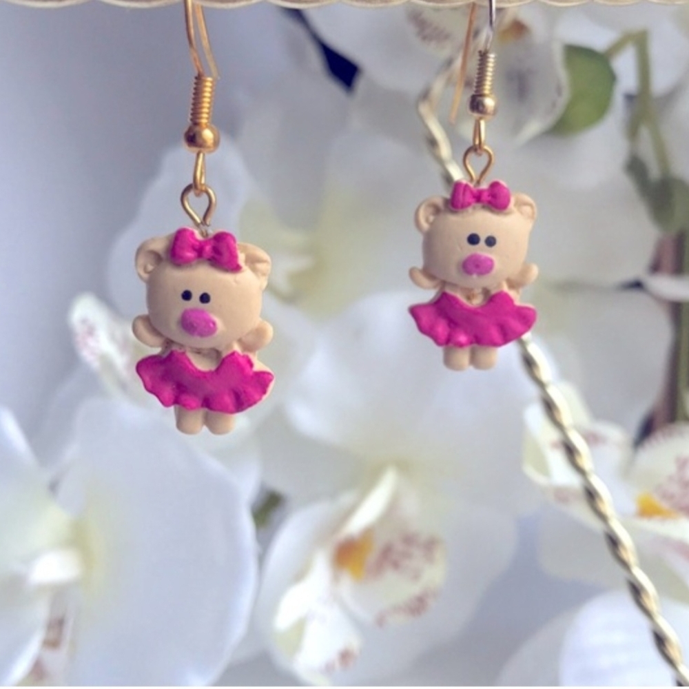 Cute Piggy Earrings with Pink Dress